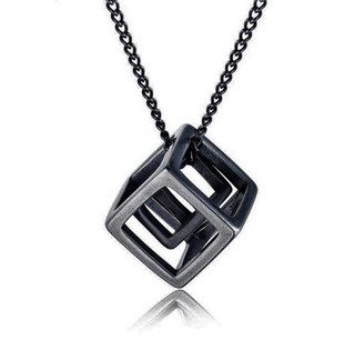 COLLIER  HOMME CUBE
